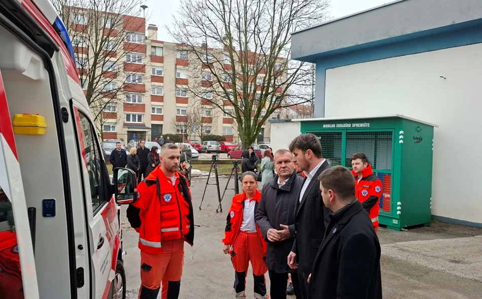 Zavodu za hitnu medicinu uručena nova vozila i čitav niz suvremene medicinske opreme