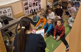 Mališani iz Dječjeg vrtića u Kozarčevoj upoznali čarobni svijet knjižnica