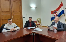 Stričak održao godišnji sastanak s predstavnicima vinogradarskih i voćarskih udruga