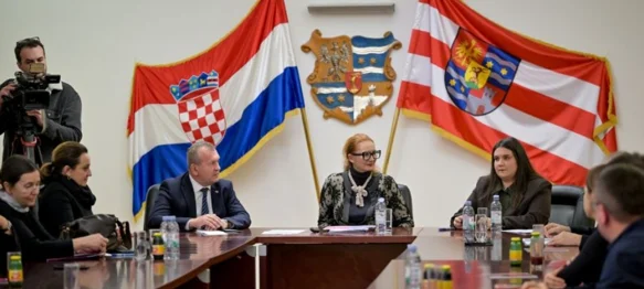 Potreban snažniji odgovor društva i institucija na kibernetičko nasilje nad djevojčicama i ženama