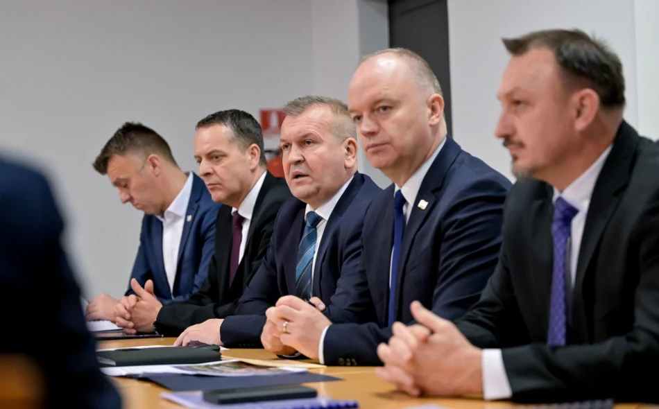 Sastanak župana s gradonačelnicima i načelnicima te ministrom demografije u Novome Marofu