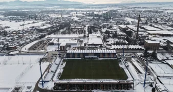 Navijači zasukali rukave i pomogli u čišćenju snijega uoči Dinama!