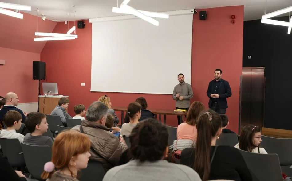 Uspješno završena Škola plivanja 2025: dodijeljene diplome mladim polaznicima