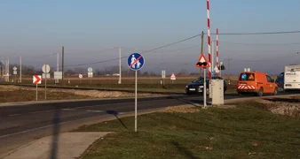 Pijana biciklistica udarila vlak i završila u bolnici