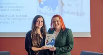 Prepuna dvorana na promociji knjige svjetske putnice Patricie Lacković