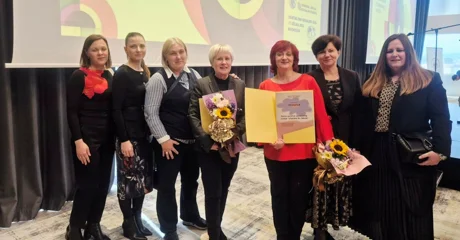 Andreji Bobek i varaždinskom Domu za žrtve obiteljskog nasilja priznanja Hrvatske udruge socijalnih radnika