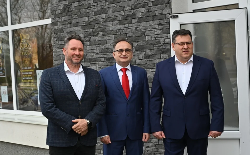 Nagrada za životno djelo u rukama Slavka Blagaja