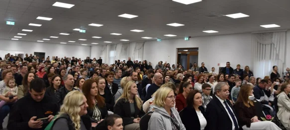 FOTO Jedna od najpoznatijih cestičkih manifestacija ispunila društveni dom do posljednjeg mjesta
