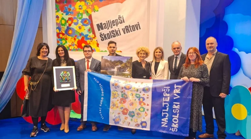 Prva privatna gimnazija Varaždin ima najljepšu učionicu na otvorenom u Hrvatskoj!