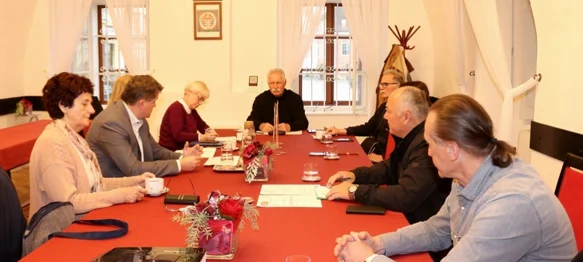 Varaždinski umirovljenici će i ove godine uživati na besplatnom izletu u Mošćeničku Dragu