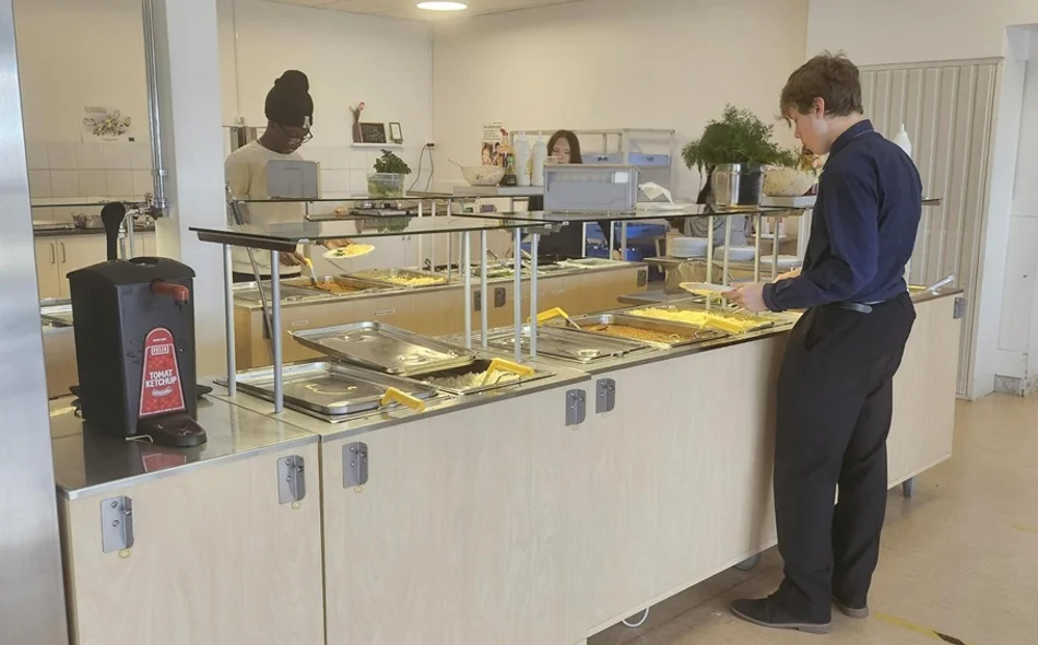 Obrazovni sustav je puno fleksibilniji, a ravnatelji imaju veliku autonomiju u vođenju