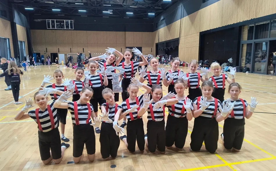 Dvije zlatne i jedna brončana medalja za mlade plesačice KUD-a Anka Ošpuh