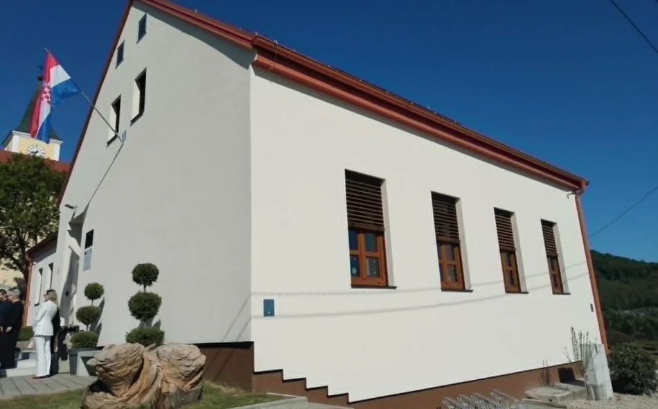 AUDIO Nastavljen val investicija u školstvo: Svečano otvorena obnovljena Područna škola Margečan