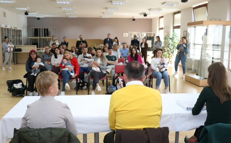 Podijeljene naknade za 29 novorođenih beba