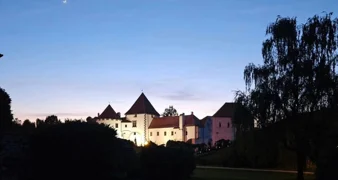 I ove godine organizirano druženje pod fenjerima na bedemima Staroga grada