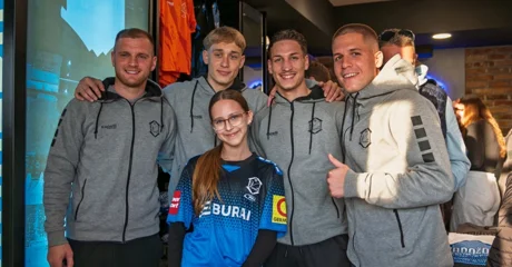 Dođite u klupski Fan Shop na druženje s igračima