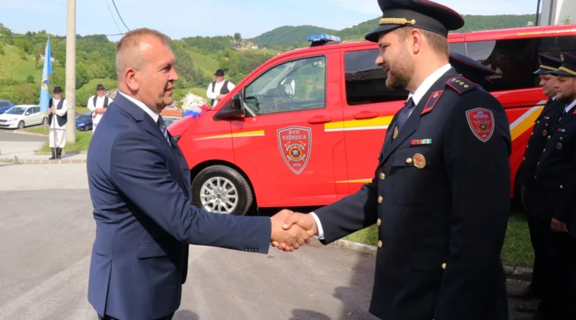 DVD Višnjica obilježilo 75 godina djelovanja i preuzelo novo kombi vozilo
