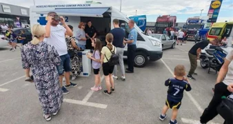 U Novom Marofu održan Car meet humanitarnog karaktera
