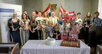 FOTO Proglašeni najbolji šahisti među školarcima, njih čak četvero su i državni prvaci