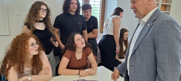 FOTO/AUDIO Učenici 48 škola osmislili i proveli zanimljive i korisne projekte građanskog odgoja