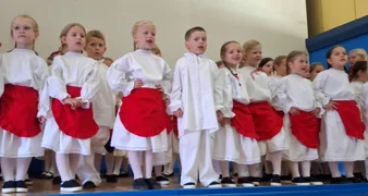 FOTO Najmlađi čuvari tradicije oduševili folklornim programom &bdquo;Gdje sve počinje&hellip;&ldquo;