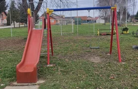 Dodijeljen ugovor o dodjeli sredstava za obnovu igrališta Kopajec, vrijedan 30 tisuća eura