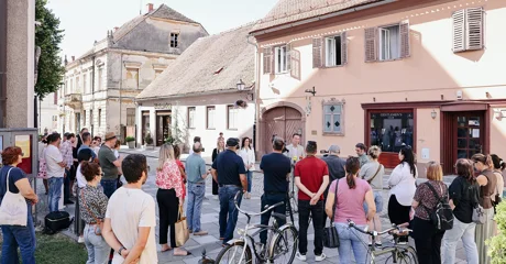U Draškovićevoj ulici postavljena nova replika cimera licitara i medičara