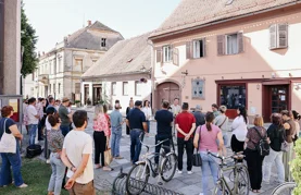 U Draškovićevoj ulici postavljena nova replika cimera licitara i medičara