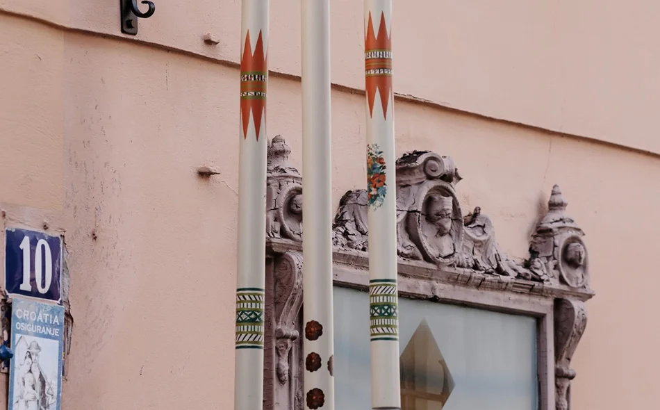 U Draškovićevoj ulici postavljena nova replika cimera licitara i medičara