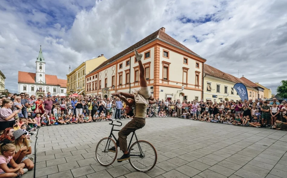 Ulica uskoro postaje pozornica, do čarolije Špancirfest još je samo mjesec dana