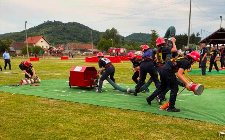 FOTO U Leskovcu Topličkom održano popularno vatrogasno natjecanje