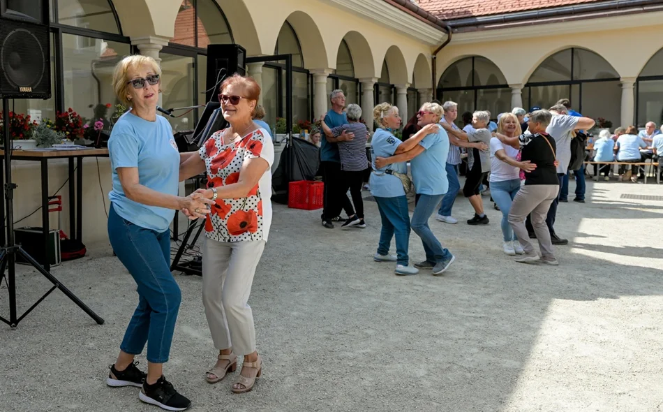 FOTO Stričak: &bdquo;Naši stariji sugrađani su živa povijest, čuvari tradicije i nepresušan izvor mudrosti&ldquo;