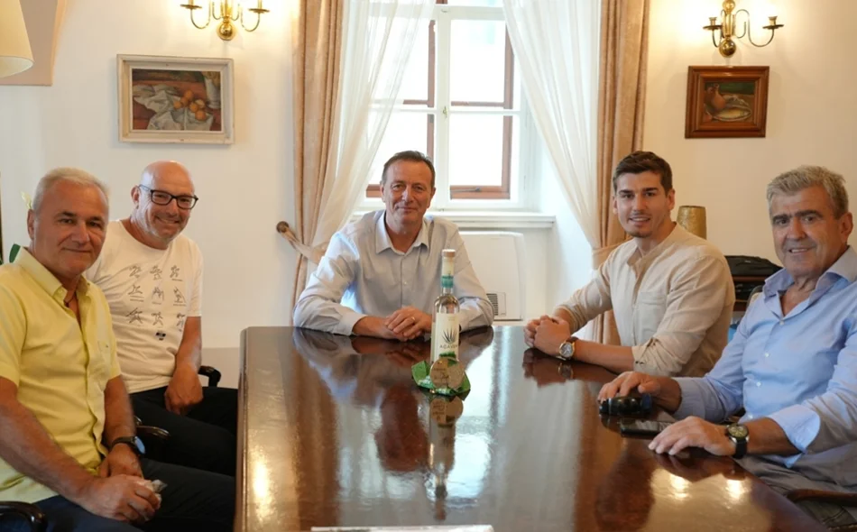 Bosilj održao prijem za srebrnog Enesa Garibovića
