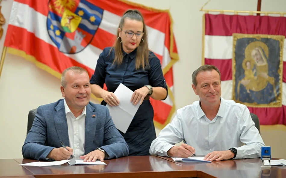 AUDIO Županija darovala zemljište Gradu Varaždinu za izgradnju prometnice i komunalne infrastrukture