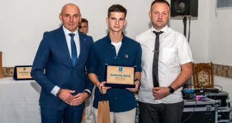 Mladi Šahist Adrian Petrus osvojio juniorski naslov do 17 godina