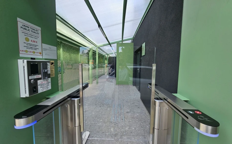 FOTO Otvoren novi javni WC kod varaždinskog groblja