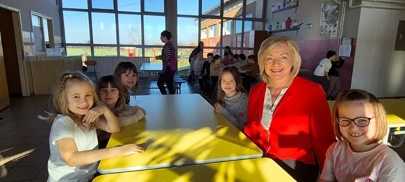 Osnovnoškolcima po 40 eura za kupnju pribora, srednjoškolcima jednokratna pomoć od po 140 eura