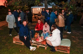 Nezaobilazni okusi i mirisi jeseni stižu u ivanečki park! Štruklji, razne slastice, gljivarski kotao, kesteni i puno dobre zabave