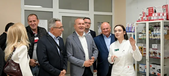 U Ljekarni Ivanec u rad pušten robotizirani sustav skladištenja i izdavanja lijekova
