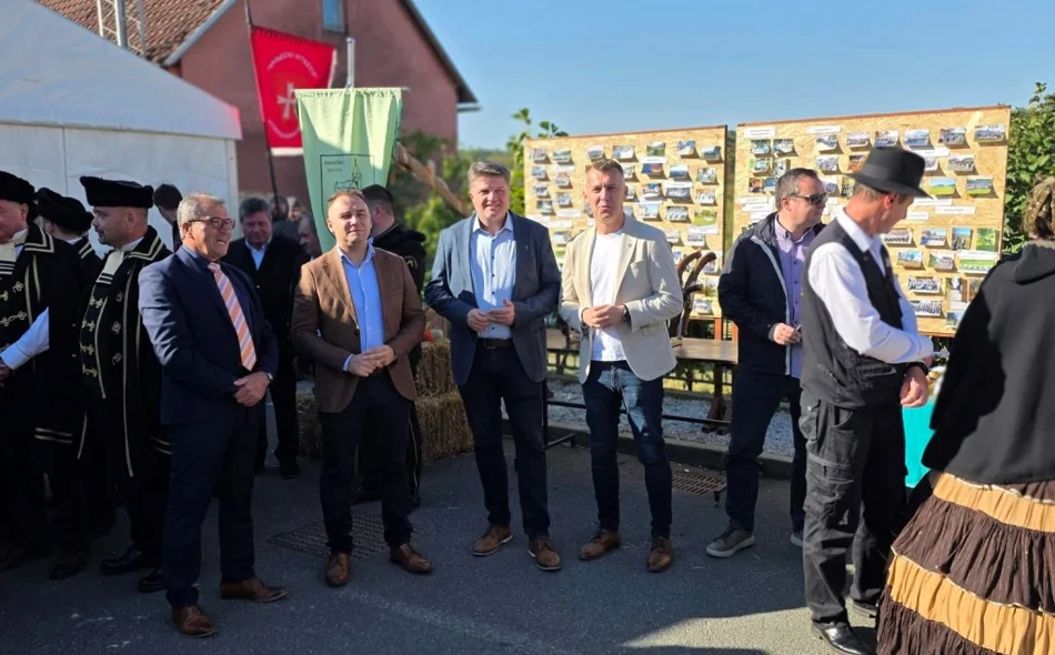 Tradicija, kuburaši, domaći proizvodi i 20 godina maruševečkih kuburaša