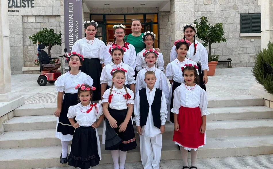 Dječja folklorna skupina KUD-a Cestica predstavila svoj kraj u Vodicama