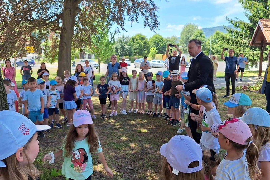 Novi Marof crvenolisna bukva stablo godine 4 20250619