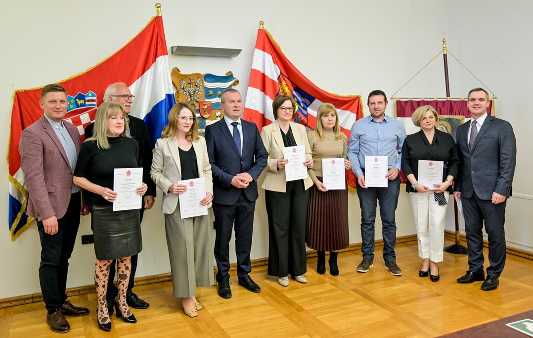 Predstavljanje suvenira kategorija 1 30 20250326