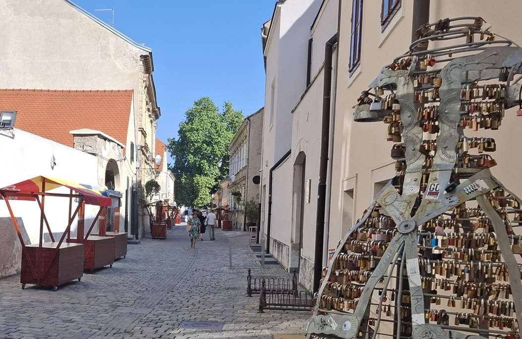 Spancirfest pripreme postavljanje kucica foto Robert Peharda 10 20250812