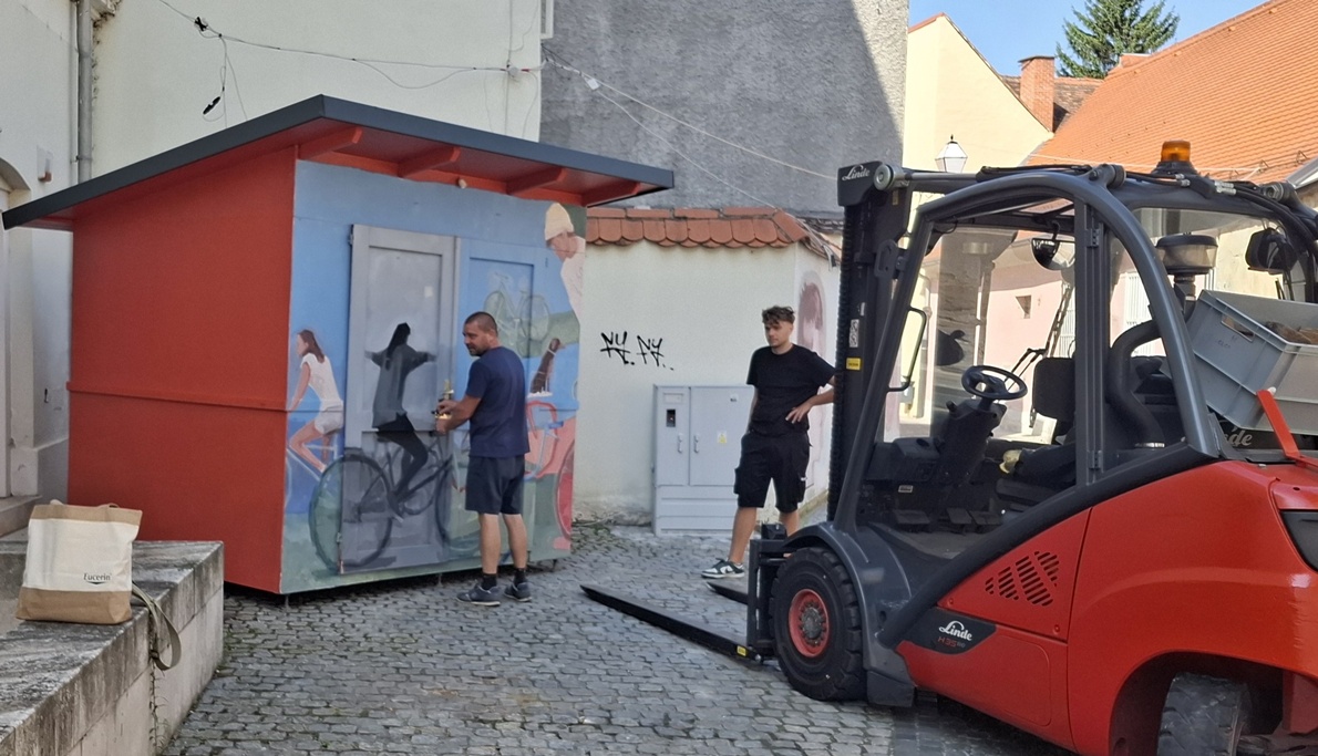 Spancirfest pripreme postavljanje kucica foto Robert Peharda 1 20250812