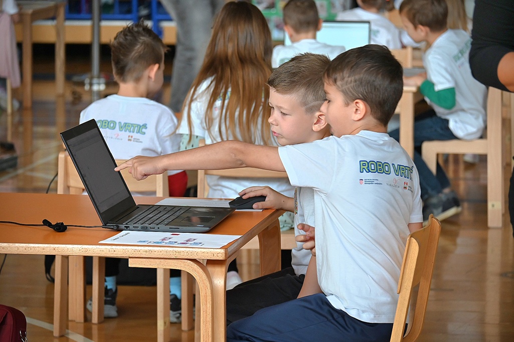 natjecanje robotika petrijanec vrtici 2025 1 20250514