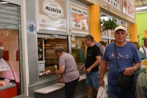 Varazdinski plac trznica 1608 7 20250816.jpg