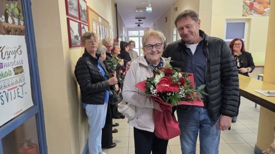 cestica-obljetnica mature 18.jpg