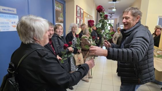 cestica-obljetnica mature 20.jpg