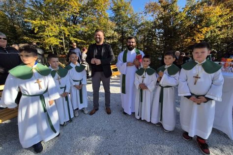 klenovnik-djecje igraliste 23.jpg